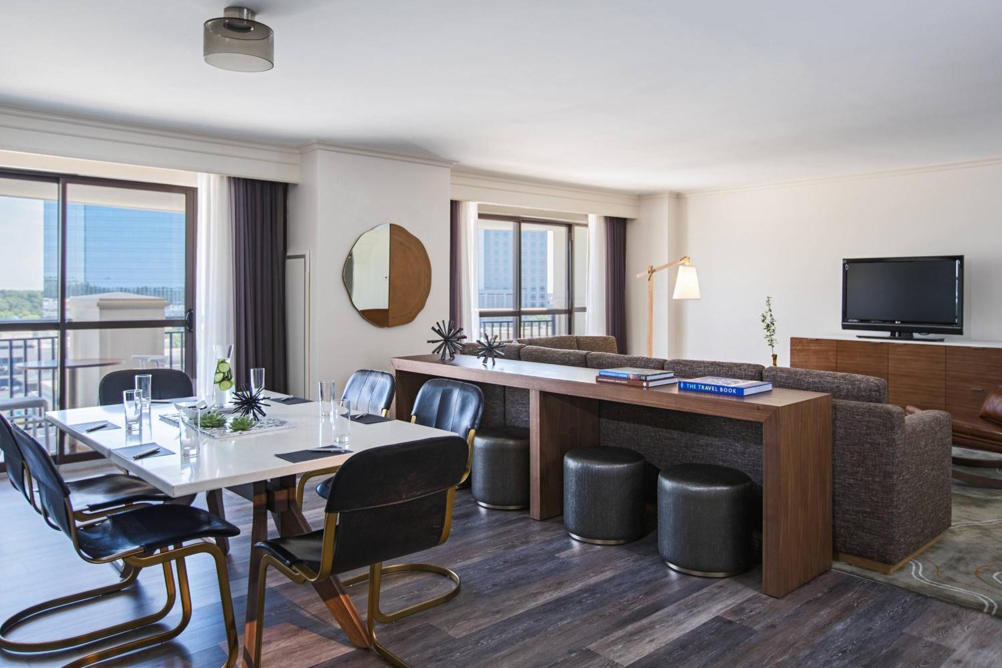 Renaissance Raleigh North Hills Hotel Ngoại thất bức ảnh
