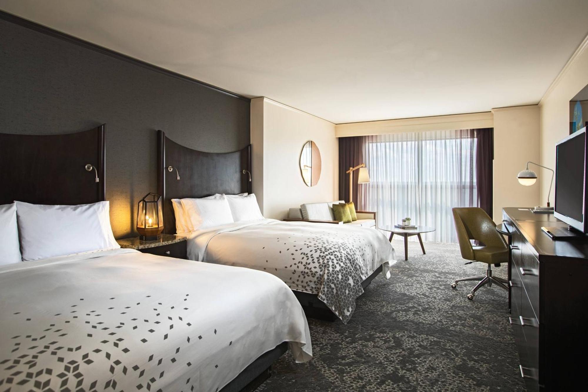 Renaissance Raleigh North Hills Hotel Ngoại thất bức ảnh